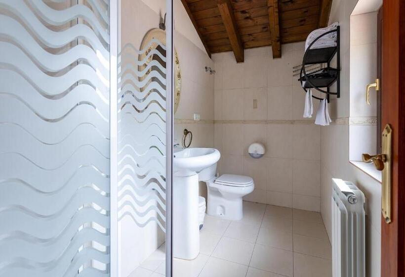 חדר סטנדרט לשלושה, Posada 3 Valles