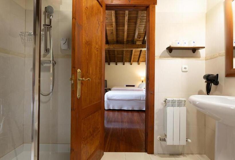 חדר סטנדרט לשלושה, Posada 3 Valles