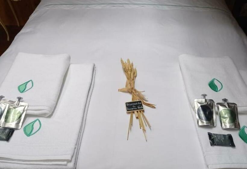 标准三人间, Posada Reserva Verde