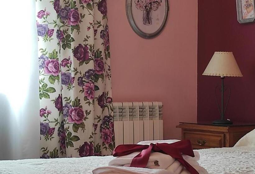 Номер Стандарт с Балконом, Posada Rio Cubas