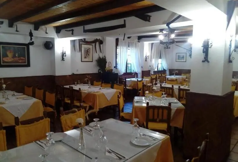 Superior-huone, Restaurante Calderon