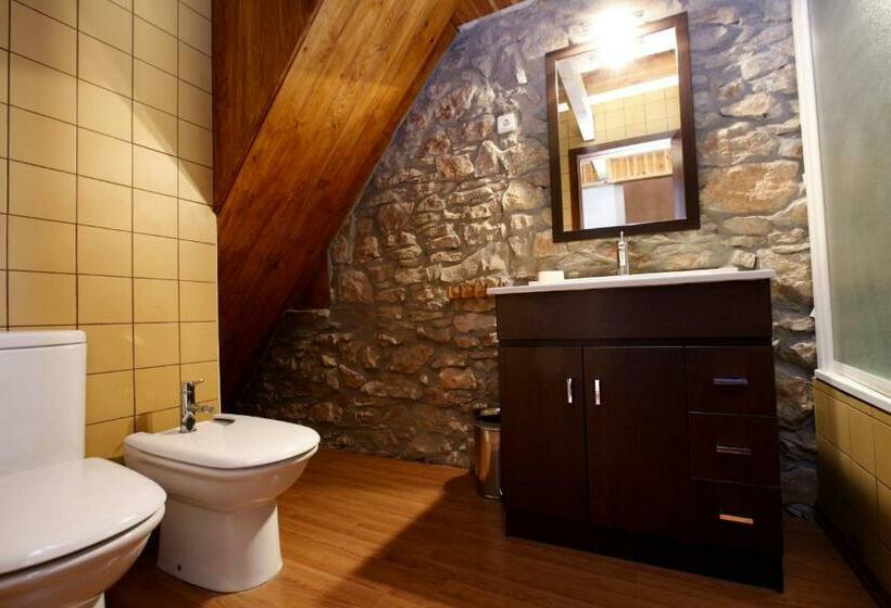 חדר סטנדרט לשלושה, Restaurante Port D Ager