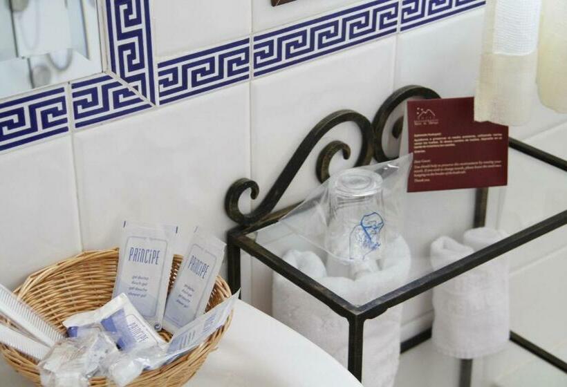 غرفة قياسية, Sierra De Ubrique