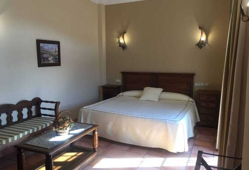 غرفة سوبيريور, Sierra De Ubrique