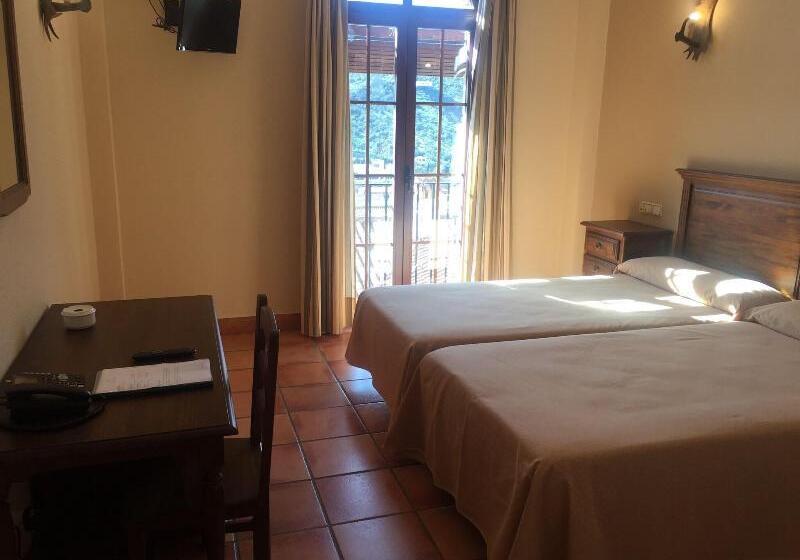 חדר סטנדרט, Sierra De Ubrique