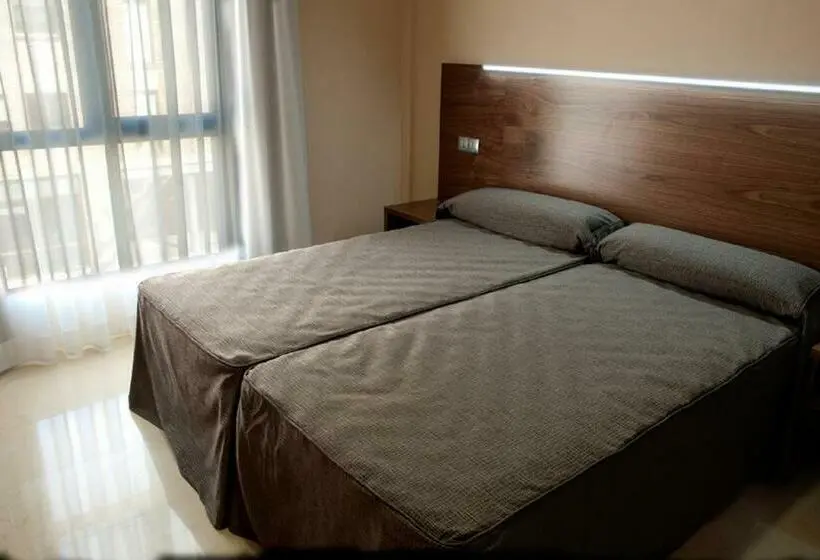 StandaardKamer, Visit