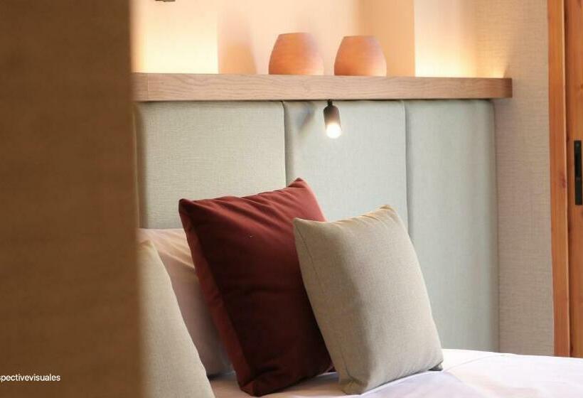 Номер Стандарт Вид на Город, Jova Hotel Boutique