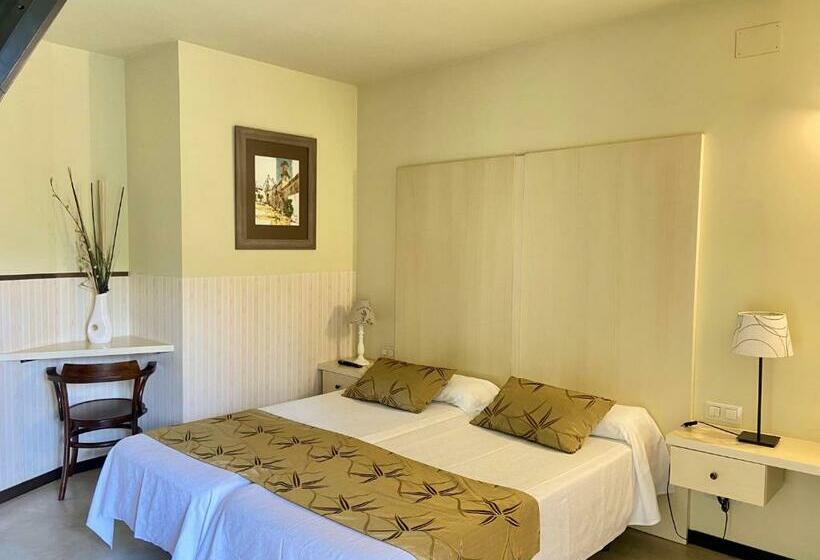 חדר סטנדרט, Petit Hotel De Riu