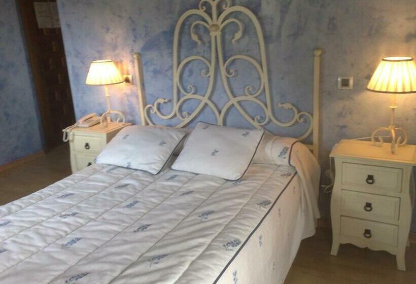 غرفة قياسية, Complejo Rural El Marañal