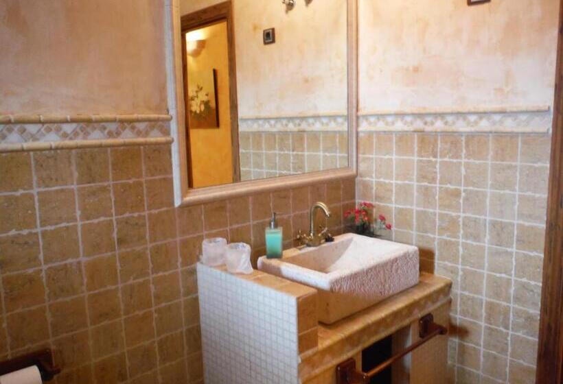 غرفة قياسية, Complejo Rural El Marañal