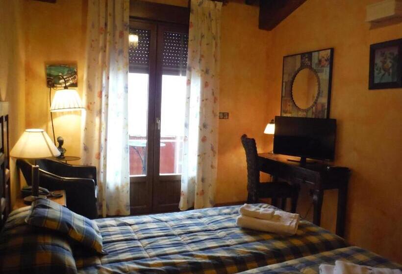 غرفة قياسية, Complejo Rural El Marañal