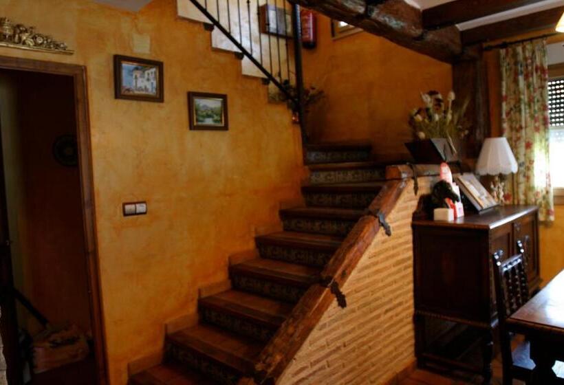 منزل 3 غرف نوم, Complejo Rural El Marañal