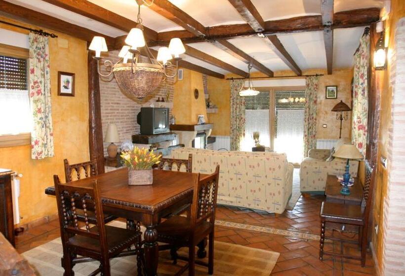 منزل 3 غرف نوم, Complejo Rural El Marañal