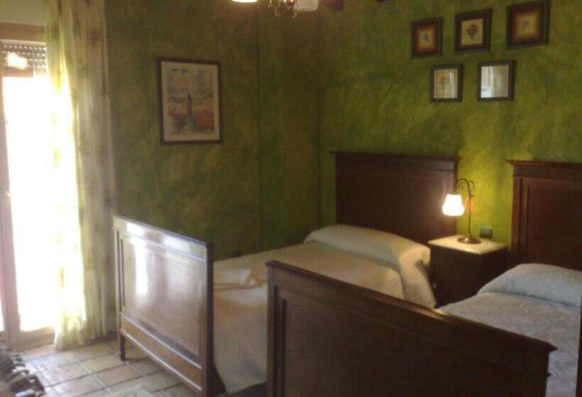 منزل 3 غرف نوم, Complejo Rural El Marañal