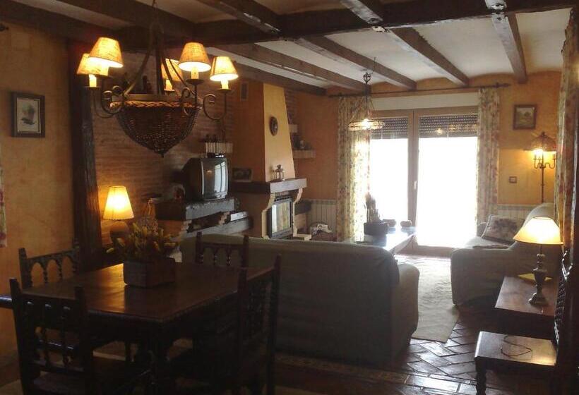 Дом 3 Спальни, Complejo Rural El Marañal