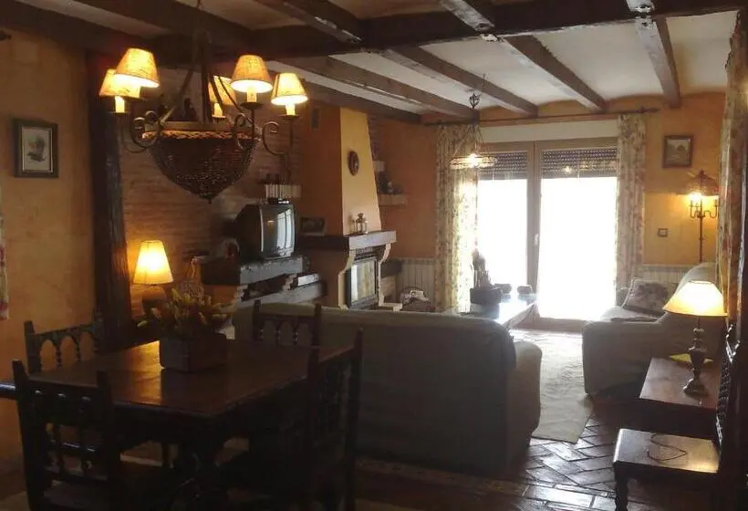 ３ベッドルームハウス, Complejo Rural El Marañal