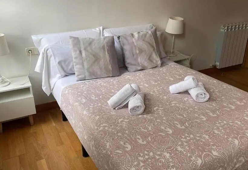 Standard-huone Jaettu Kylpyhuone, Aloha Hostel