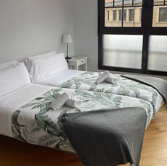 Standard-huone Jaettu Kylpyhuone, Aloha Hostel