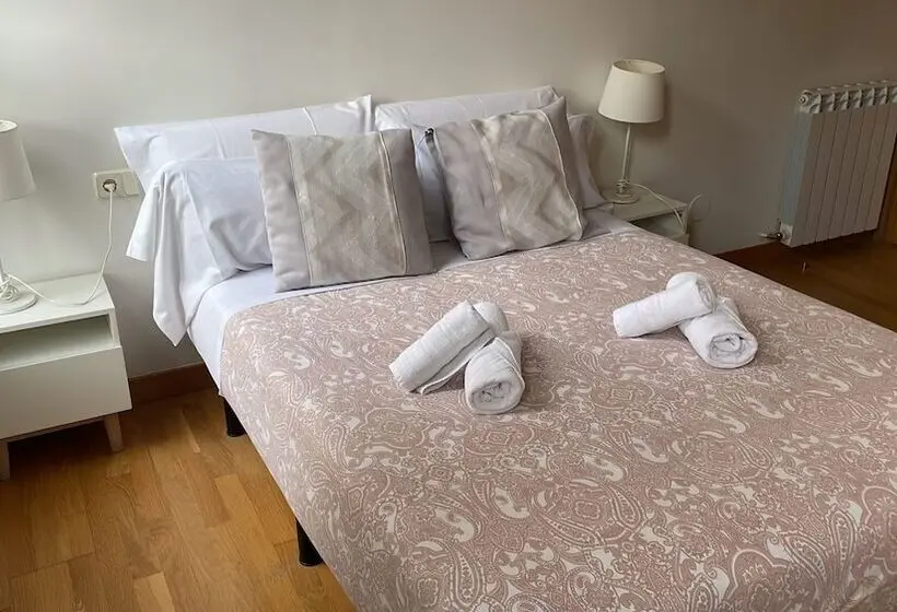 Standard-huone Jaettu Kylpyhuone, Aloha Hostel