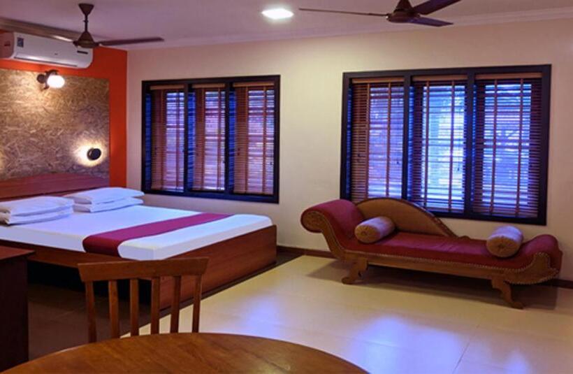 غرفة ديلوكس, Asokam Beach Resort