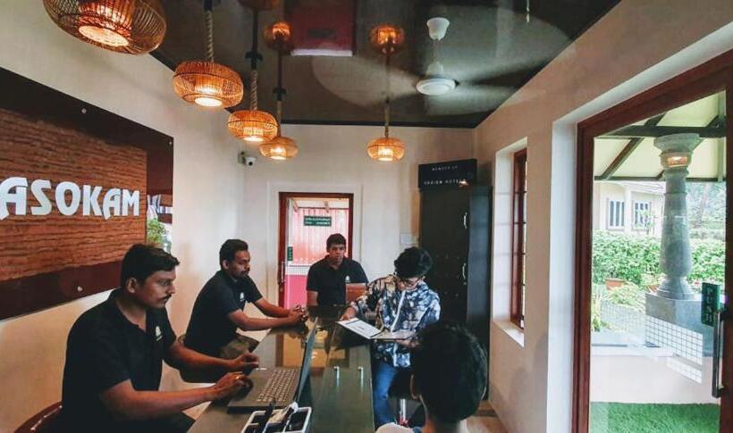 غرفة قياسية, Asokam Beach Resort