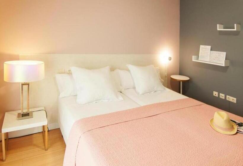 اتاق استاندارد با بالکن, Boutique Villa Lorena By Charming Stay Adults Recommended