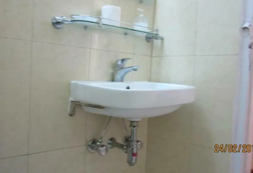 Quarto deluxe, Empire