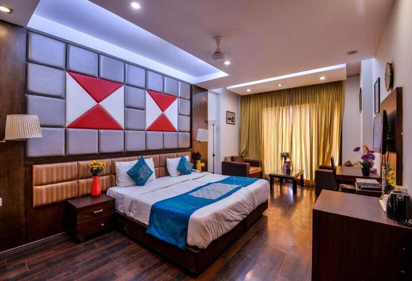 Deluxe Suite, Golf View Suites