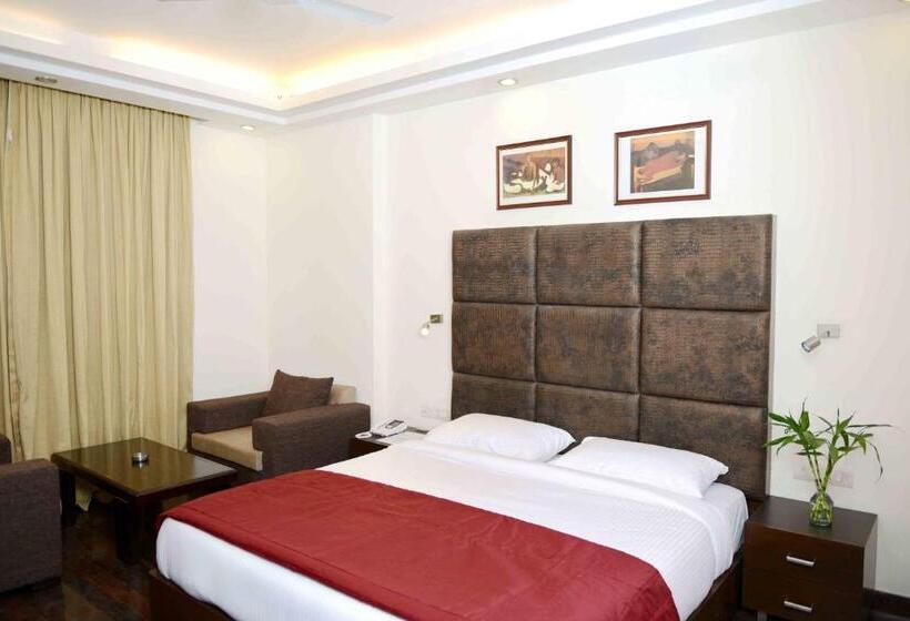 Deluxe Suite, Golf View Suites