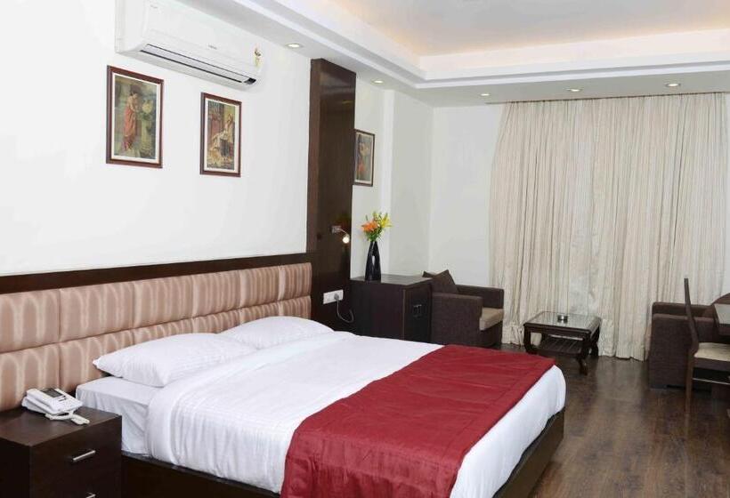 Deluxe Suite, Golf View Suites