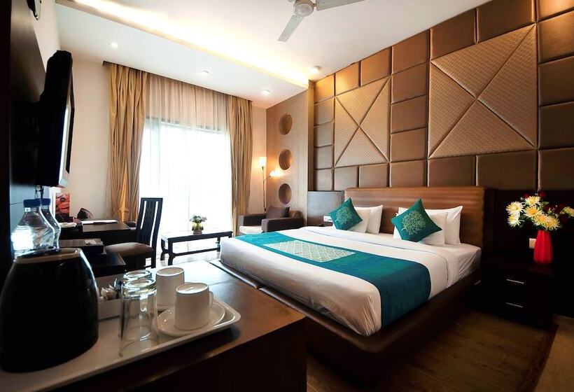 Deluxe Suite, Golf View Suites