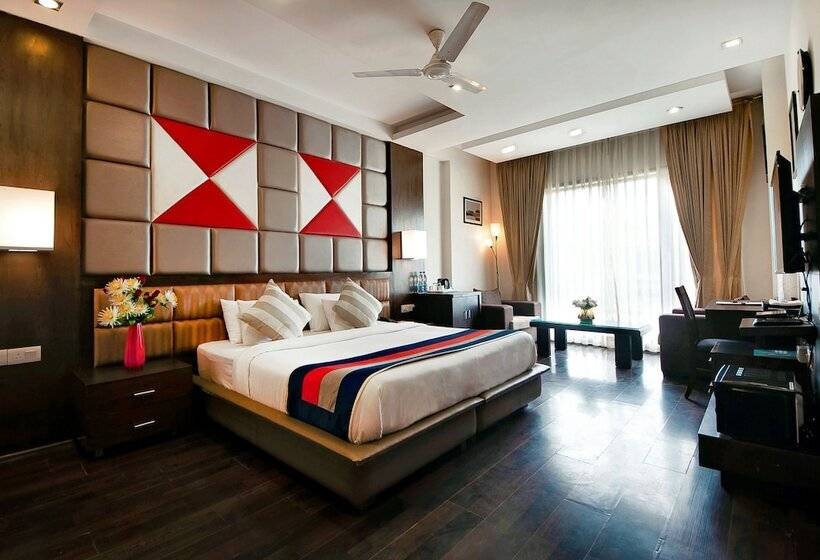 Deluxe Suite, Golf View Suites