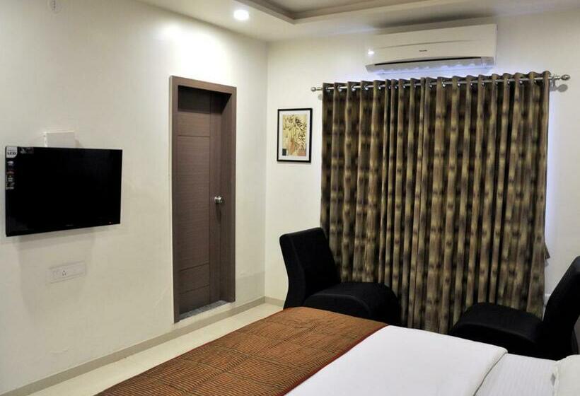 חדר אקזקיוטיב, Jyoti