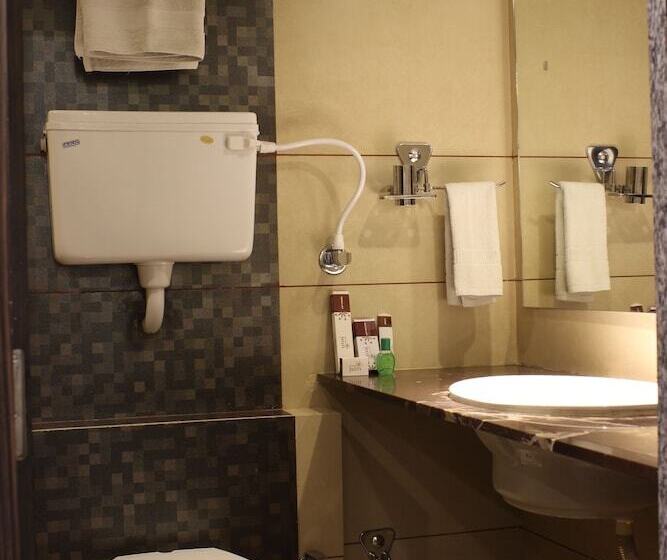 חדר אקזקיוטיב, Jyoti