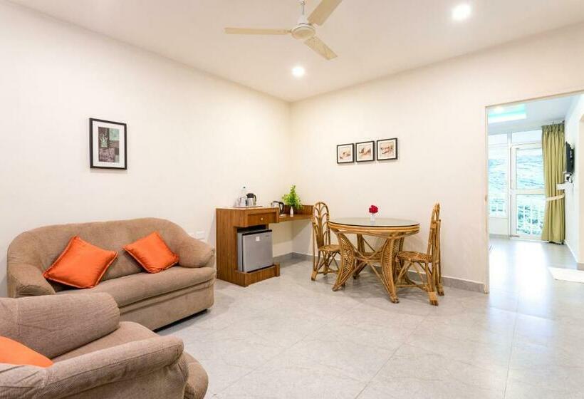 スイート, Monsoon Grande