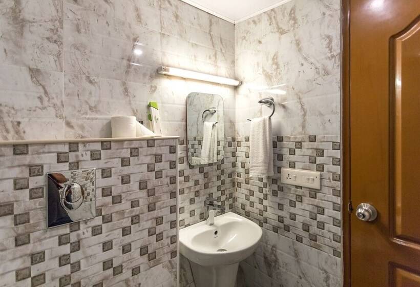 デラックスルーム, Monsoon Grande