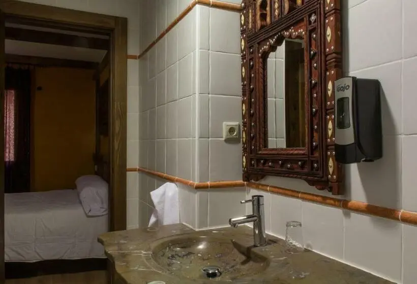 Chambre Standard Individuelle, Plaza