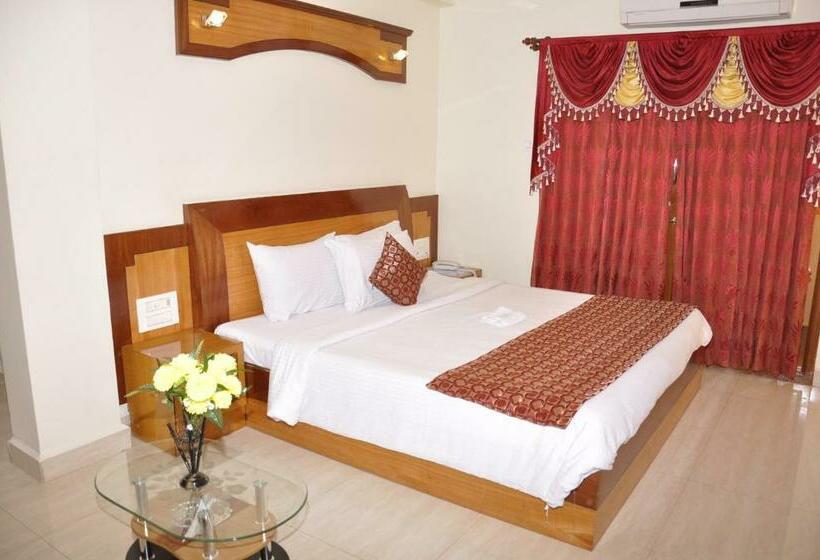 Studio Standard, Sri Sarvesha Js Palace Temple View