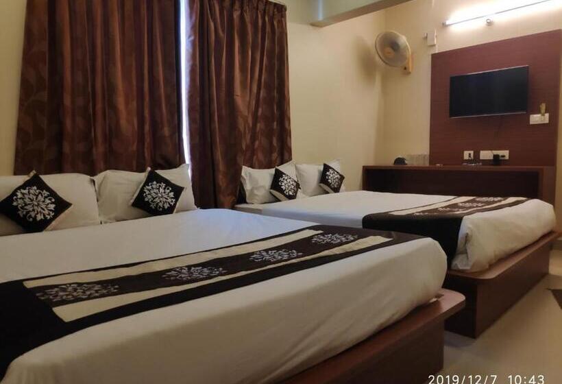 四人标准间, The Grand Inn Mysore