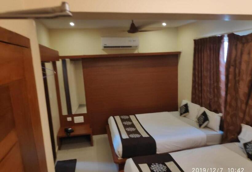 四人标准间, The Grand Inn Mysore