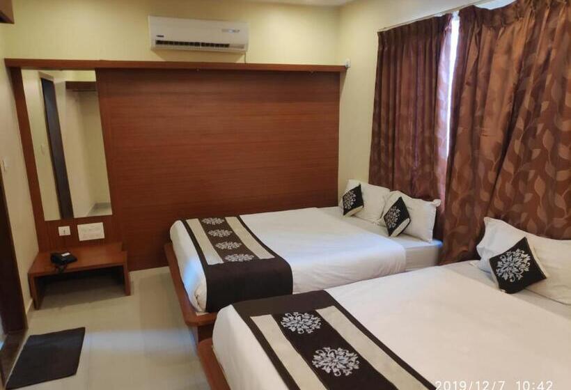 四人标准间, The Grand Inn Mysore