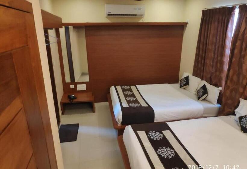 四人标准间, The Grand Inn Mysore