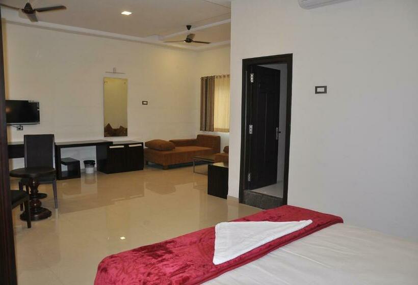 行政房间, Sslr ,gangavathi