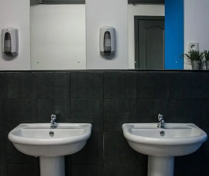 تختخواب در اتاق مشترک, Olé Backpackers Hostel