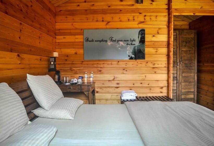 1间卧室的房子, Lotus Sutra