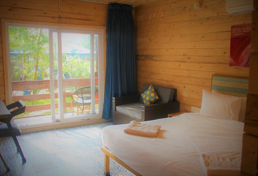 1间卧室的房子, Lotus Sutra