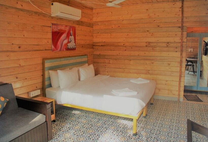 1间卧室的房子, Lotus Sutra