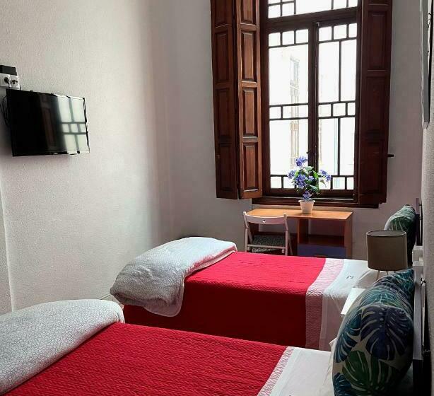 غرفة قياسية حمام مشترك, The Cathedral Hostel