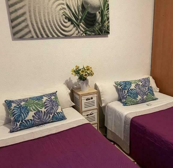 غرفة قياسية حمام مشترك, The Cathedral Hostel