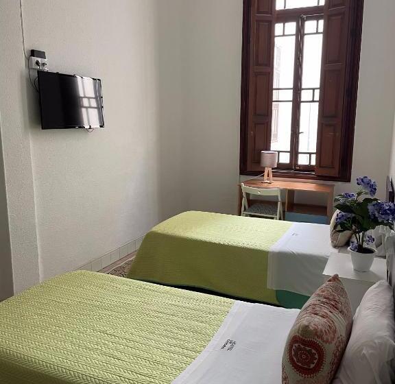 غرفة قياسية حمام مشترك, The Cathedral Hostel